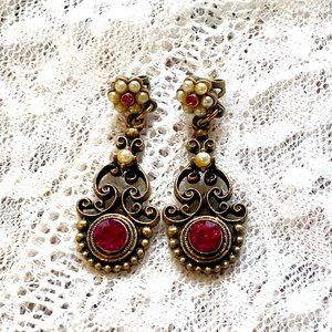Romantic 1928 earrings with Pearls & Pink stones & filigree